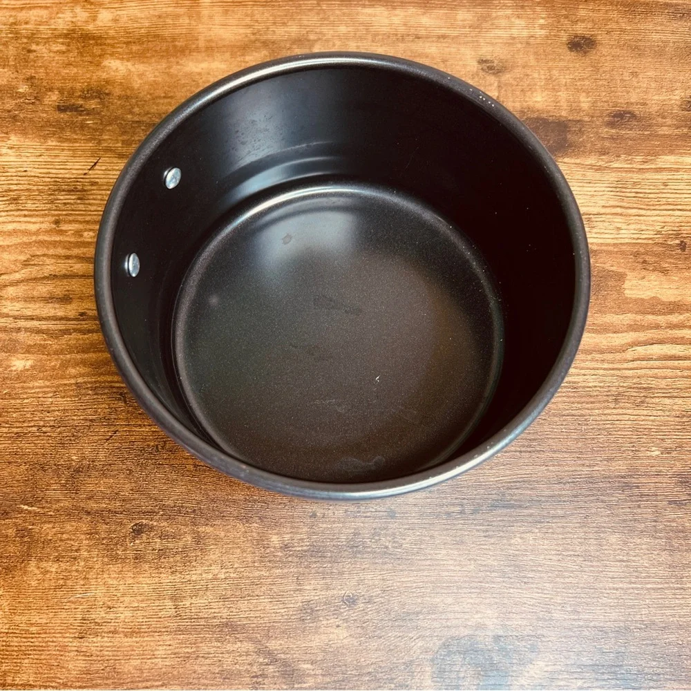 Coleman Camping Cookware Pot (The detachable handle is not included)